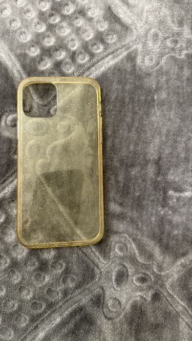 chexol iPhone 12/12pro/narxi kelishiladi