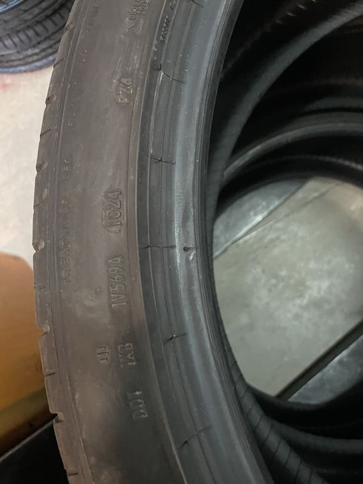 Pirelli PZ4  285/35 * 325/30R23 XL FR L * Sport Car