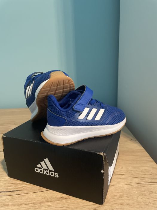 Бебешки маратонки