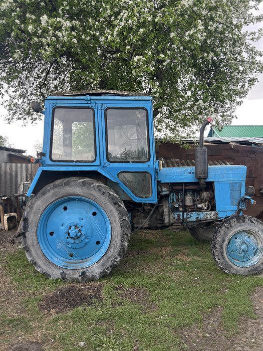Продам  трактор