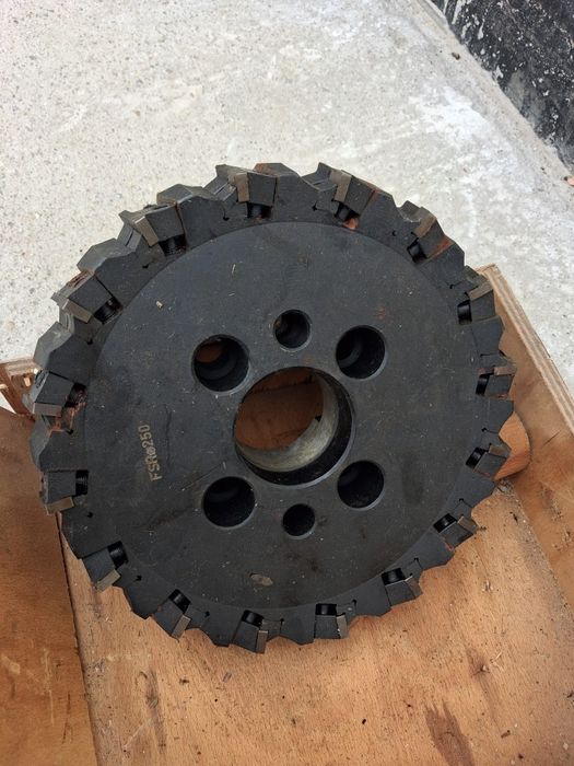 Freza metal Coromat fi 250
