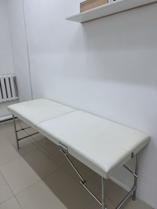 Продам кушетки в хорошем состоянии