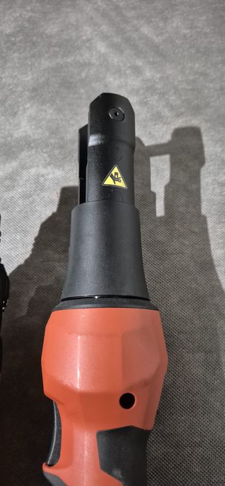 Hilti presă de sertizat , autofiletanta