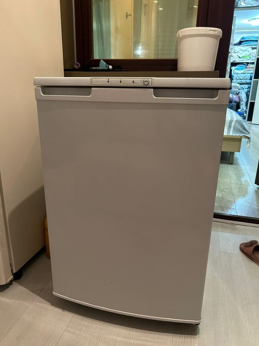 Морозильник в хорошем состоянии