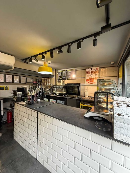 Afacere la cheie  Cafenea