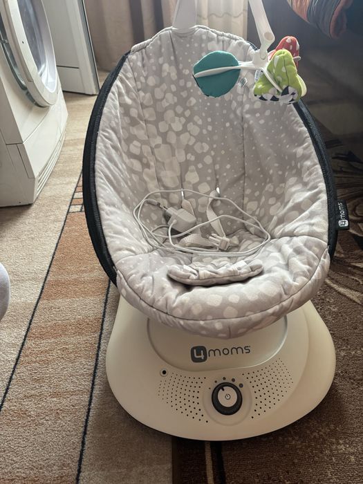 Електрическа люлка 4moms rockaRoo