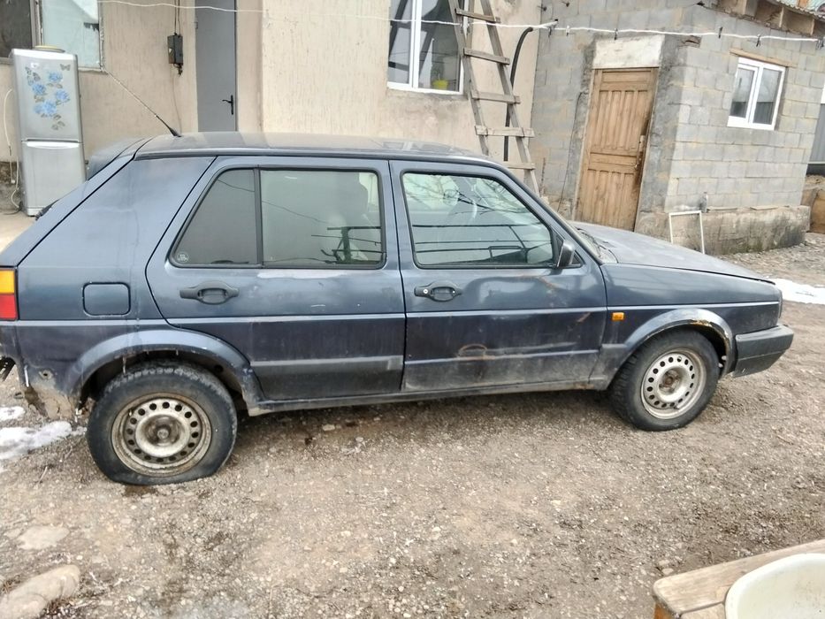 Продам ГОЛФ 2. Оби 1.8 срочно