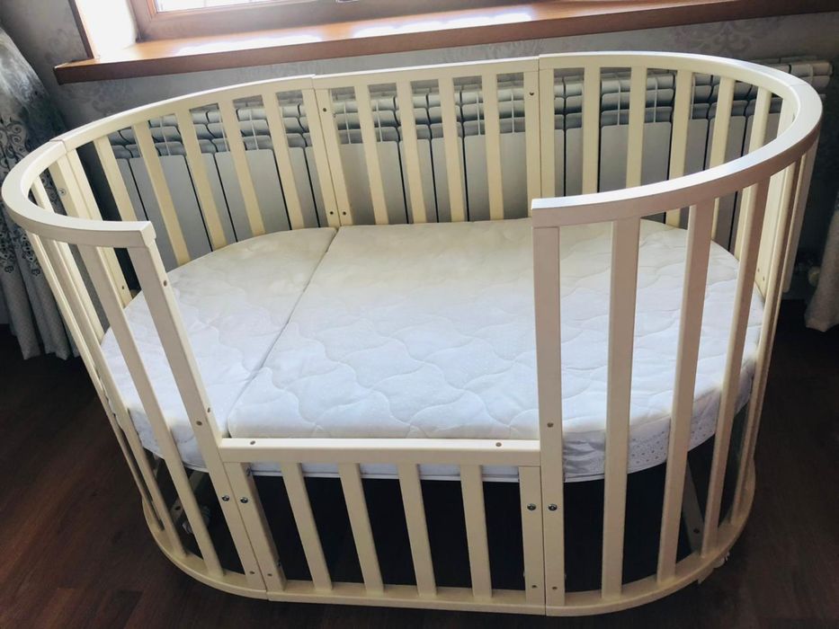 Продаю детский манеж