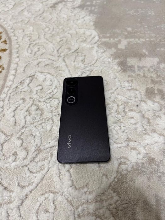 Продам телефону 3й месяц