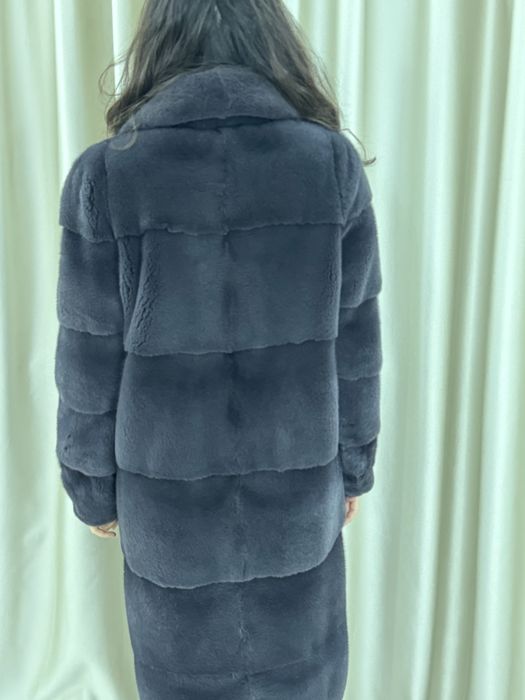 Продам норковаю шубу