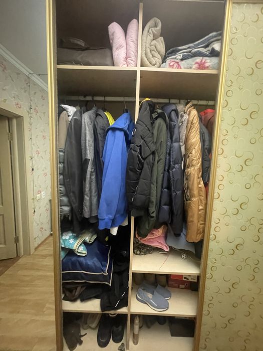 Продам шкаф- купе