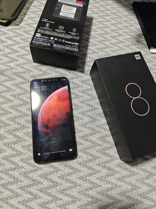 Продам Xiaomi mi 8