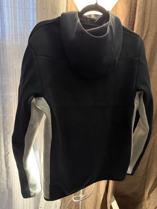 Nike tech fleece горнище