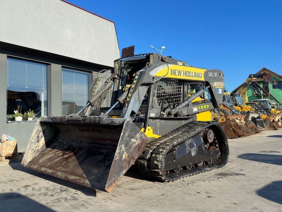 Inchiriere Miniexcavator Miniincarcator Bobcat