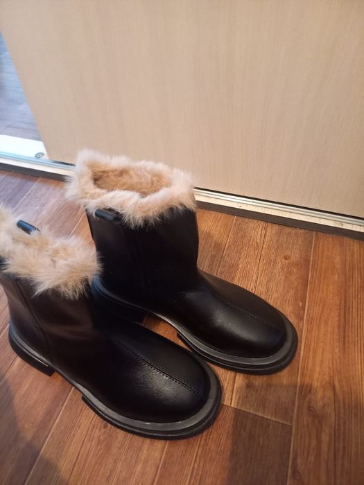 Продам сапоги новые р/р 37-38