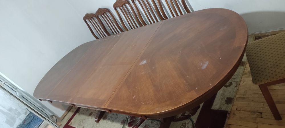 Стол гостевой из красного дерева