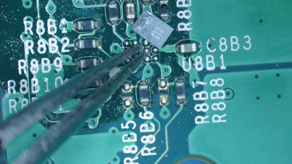 Reparatii Laptop, PS5, PS4, MacBook, Xbox