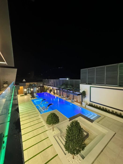 Сдается новая дача Беверли Хиллс+ Повар официант