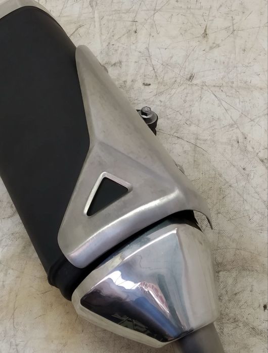 Ауспух за Suzuki GSR 750 2011-2016.