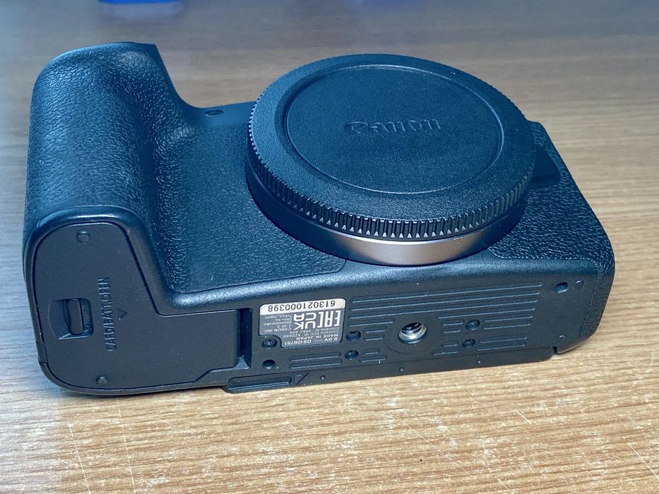 Cameră foto Canon EOS RP