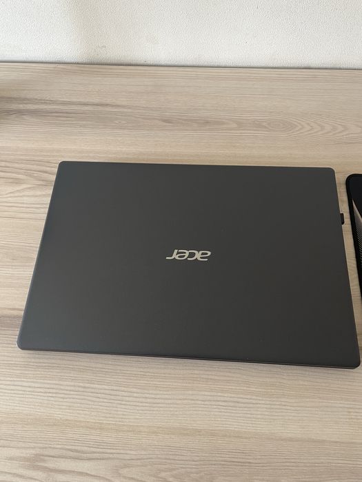 Acer Aspire 3 Ryzen 3 / 8GB / 256GB SS