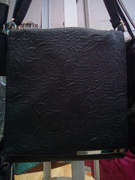 дамски раници и чанти