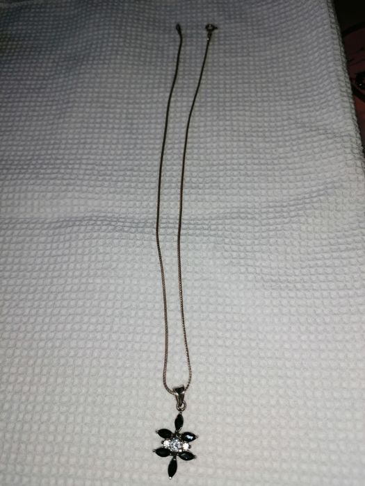 Дамски накити, колиета, цена от 10 лева до 20 лева