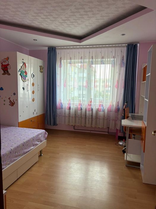 Apartament 4 camere de inchiriat - Mioveni