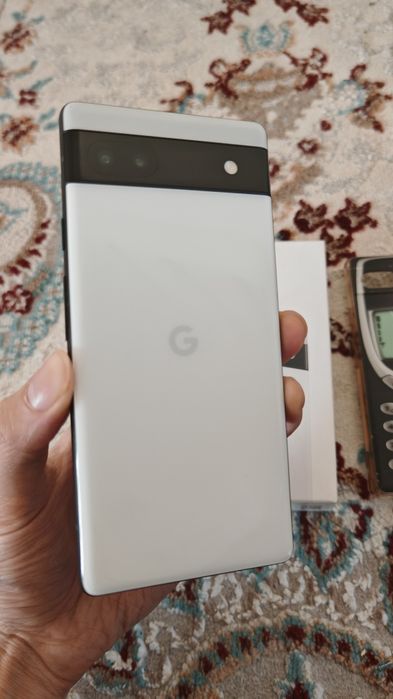 Google Pixel 6A 128 GB (белый)