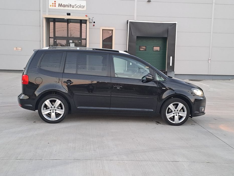 Volkswagen Touran ,Model ,,LIFE,,7 locuri, recent adus în țară!
