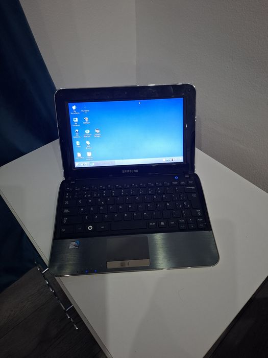 Vand leptop samsung