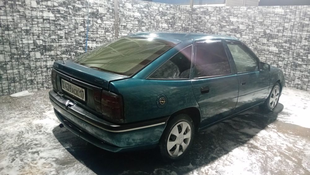 Опель вектра хэджбэк