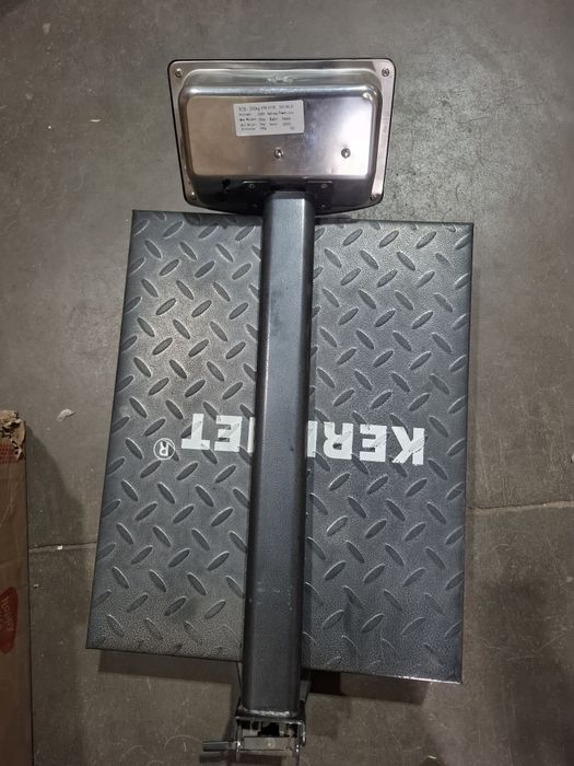 Весы KEREMET продам