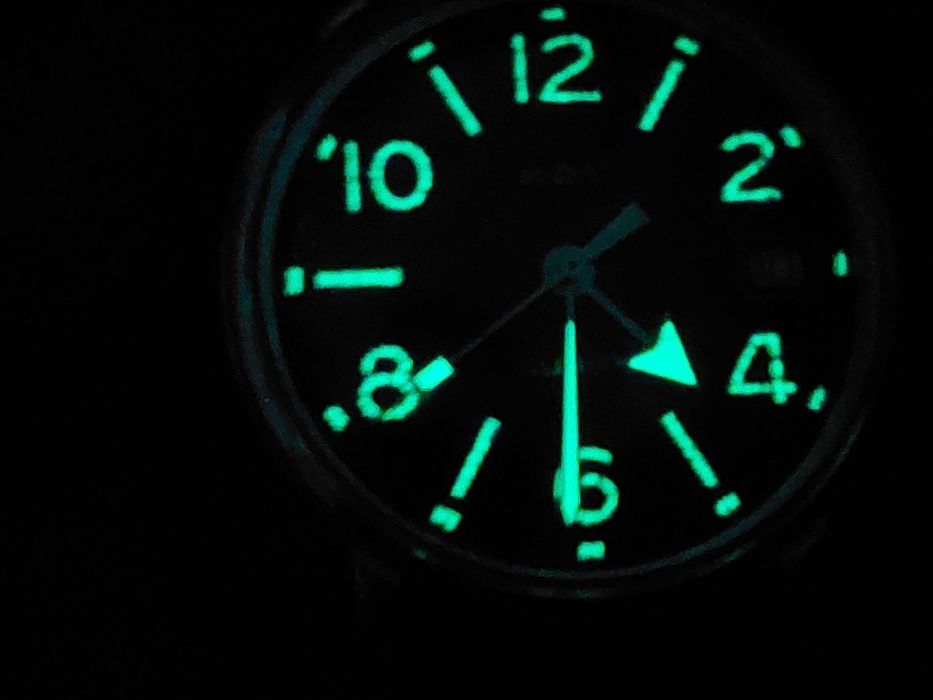 Ceas stil militar swiss quartz H-D-V cu mecanism eta 955 colectie