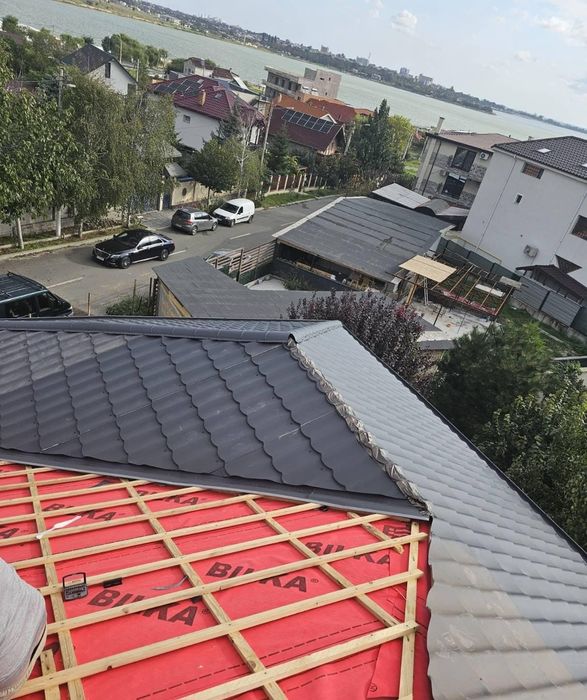 Cauți o echipă serioasă pentru acoperișul casei tale? Oferim servicii