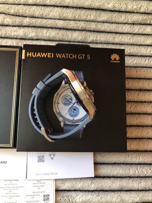 Часовник Huawei Wathc GT 5 46MM