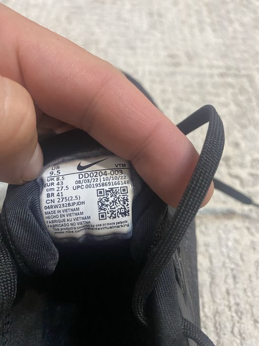Продам nike quest 5 black