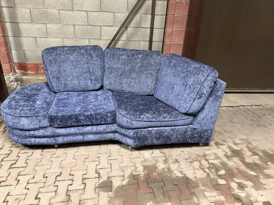 Продам Диван Угловой