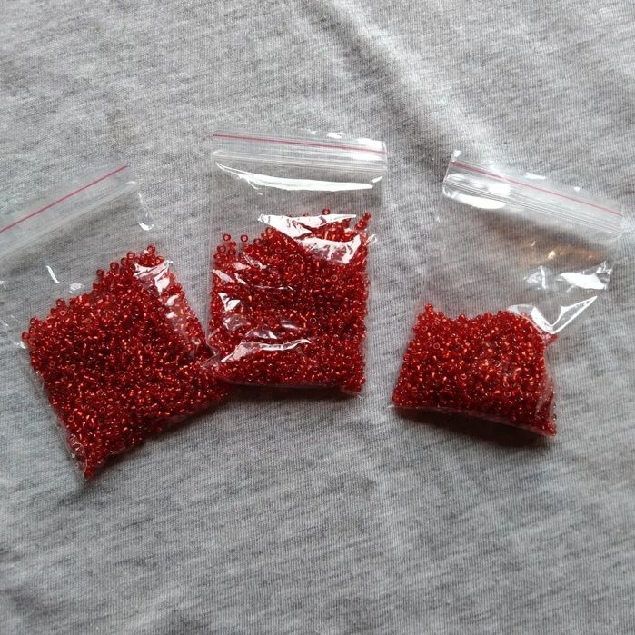 Бисер, стеклярус