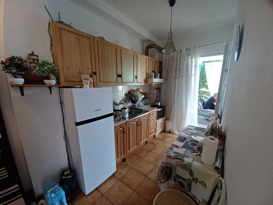 Продава къща с 3 апартамента 105м2 с гледка море в Аспровалта, Гърция