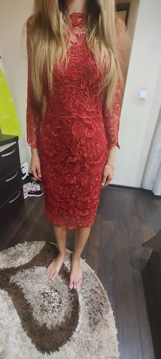 Rochie midi din dantelă mărimea 36