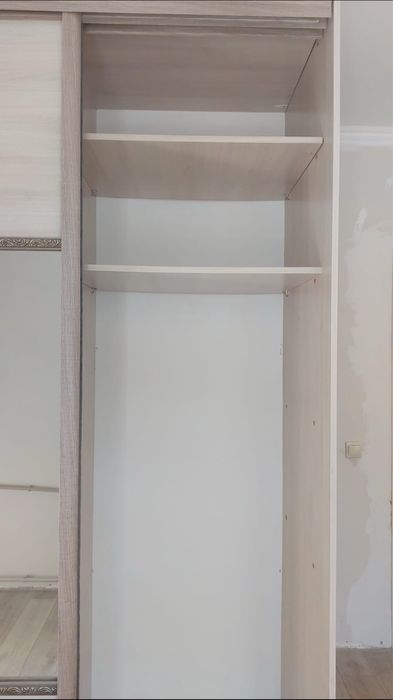 Шкаф купейный 3х дверный