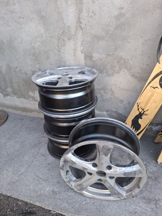 Диски автомобильные R 16