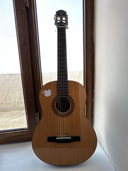 Hohner Klassik Gitara – Alo holatda !