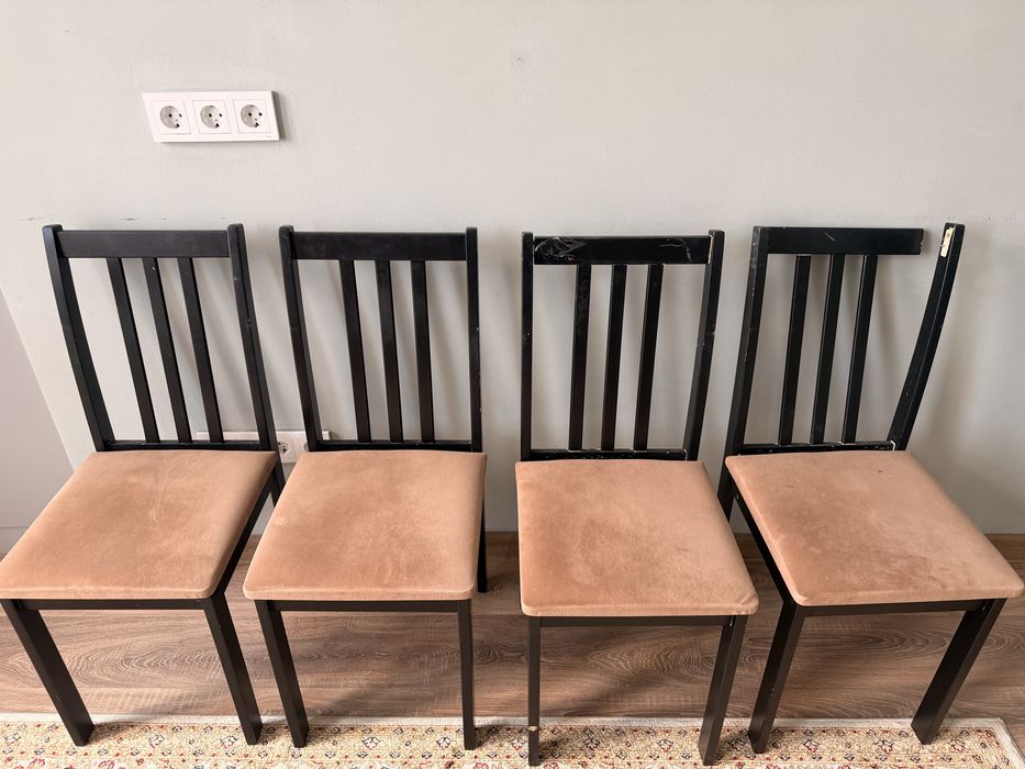 Продам стулья , срочно