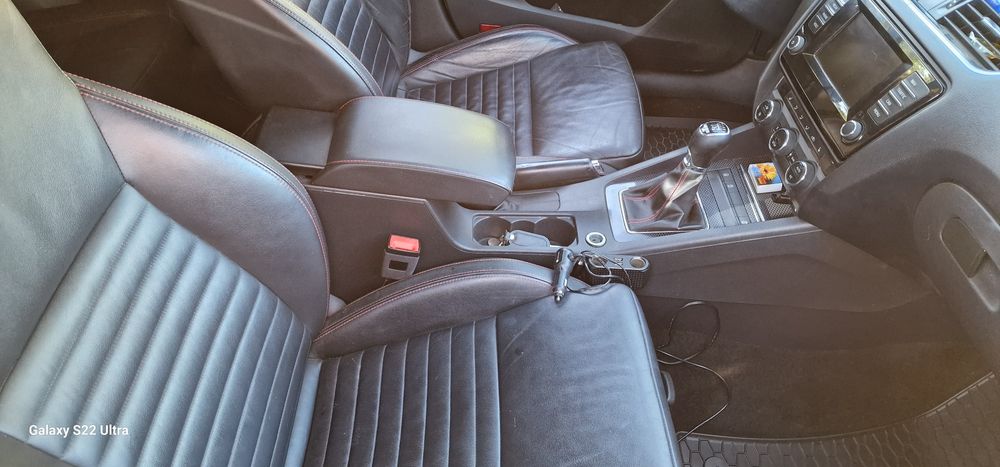 Vând skoda octavia 3, 2.0 tdi .preț fix vrs