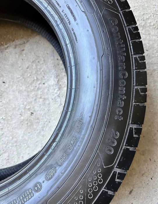 235/65 R16 C Continental ContiVanContact 200