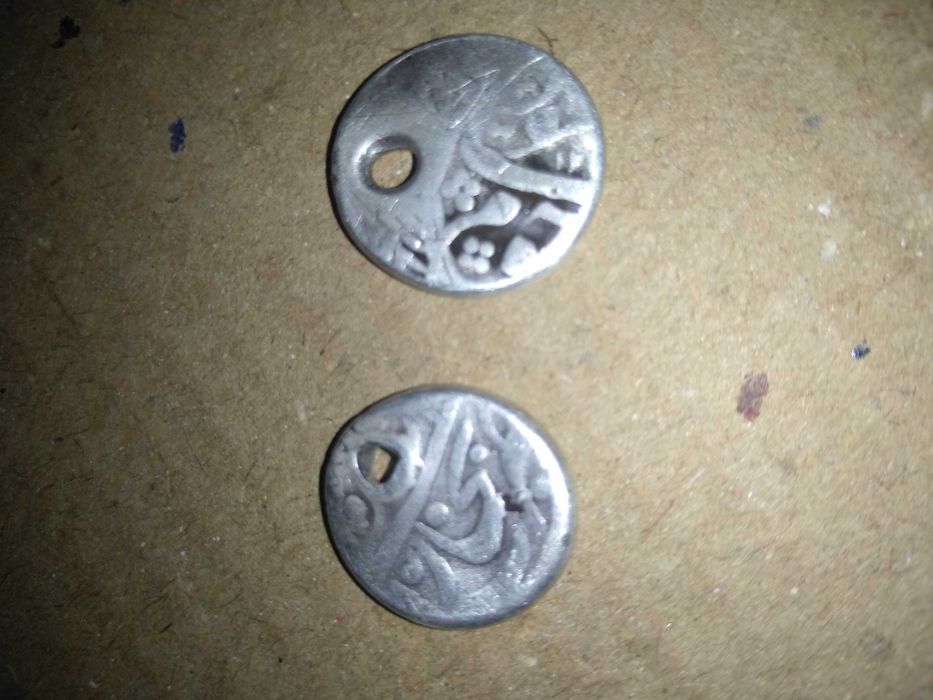 Эски кумуш тангалар