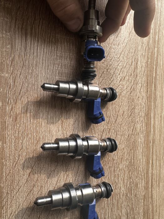 Нови дюзи за Тойота Авенсис/Toyota Avensis  2.0 vvt-i 147 к.с 1AZ