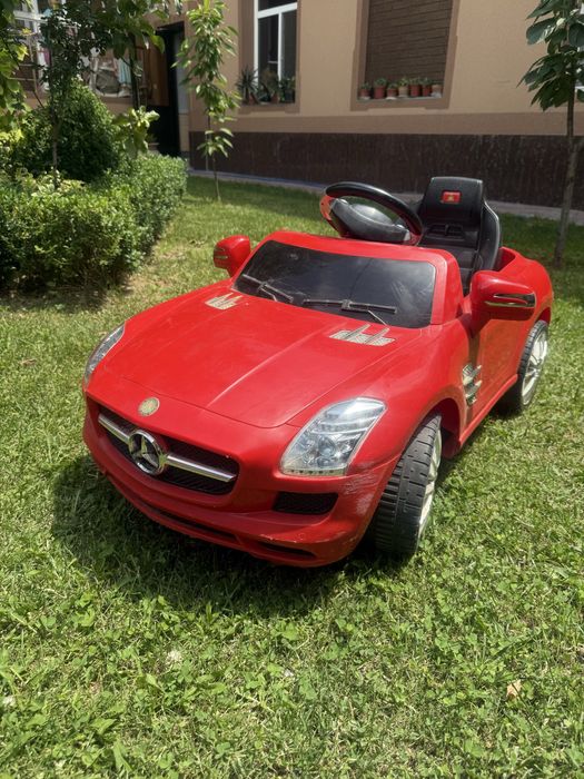 Detskiy Mercedes bens sotiladi